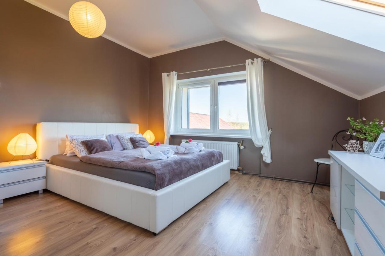Apartamenty Wiosenna 스클라르스카포렘바 외부 사진