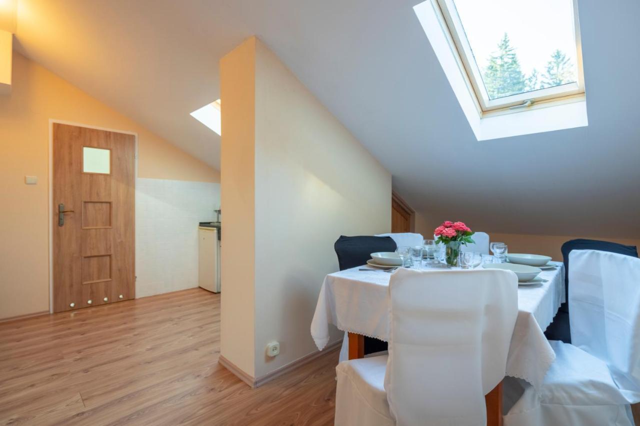Apartamenty Wiosenna 스클라르스카포렘바 외부 사진