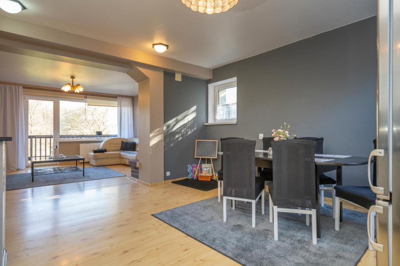 Apartamenty Wiosenna 스클라르스카포렘바 외부 사진