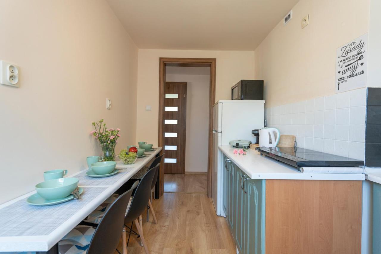 Apartamenty Wiosenna 스클라르스카포렘바 외부 사진